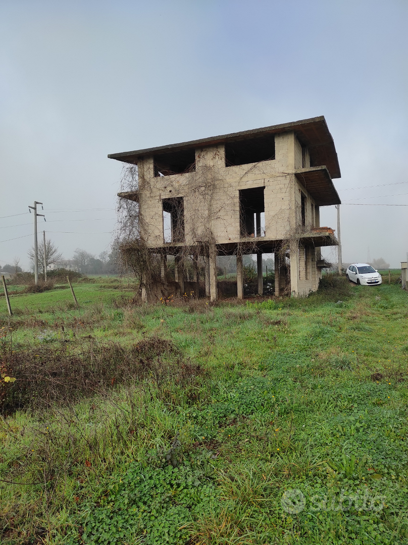 Grundstück, 240 m²