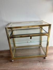Vetrinetta con ruote