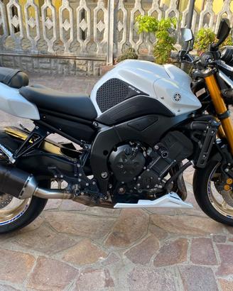YAMAHA FZ8 NAKED