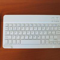 Tastiera wireless bluetooth per iOS e Android