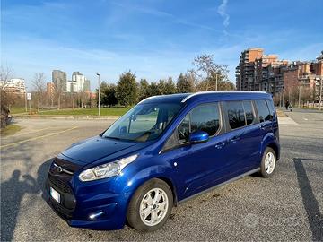 Grand Tourneo Connect Titanium