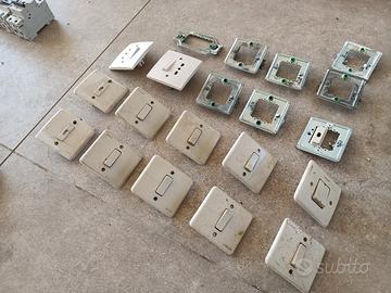 materiale elettrico vario
