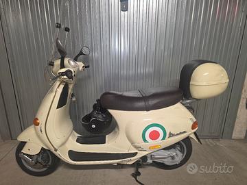 VESPA PIAGGIO ET4 125 10000KM! 