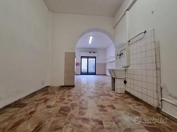 FIRENZE SAVONAROLA Fondo commerciale