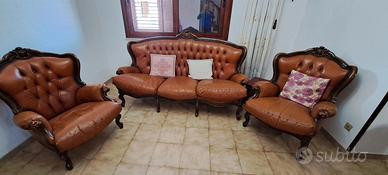 Salotto in pelle anni '70.