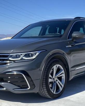 Volkswagen Tiguan R-Line 2.0 TDI 150CV DSG