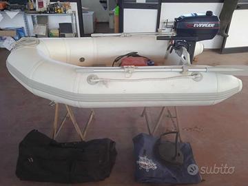 42a gommone con motore e accessori