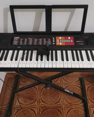 tastiera yamaha F51 pari al nuovo
