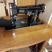 Vintage Necchi Bu Nova macchina da cucire