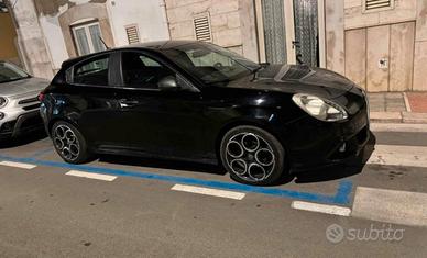 Cerchi 18 bi colore originali alfa romeo tonale