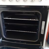 Cucina a gas  con forno elettrico