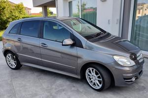 MERCEDES CLASSE B MERAVIGLIOSA 