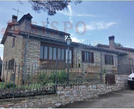 Villa o villino Todi [A4312968]