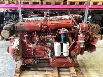 Motore 330.30 iveco 8210.22 x