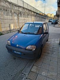 Fiat 600 anno 2002