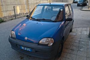Fiat 600 anno 2002