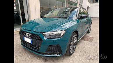 Audi A1 SPORTBACK 30 TFSI S TRONIC