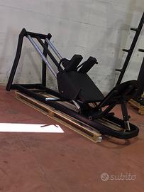 Hack Squat palestra 