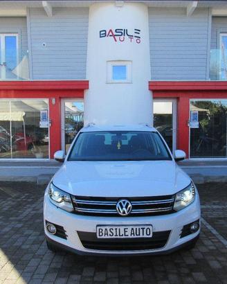 VOLKSWAGEN - Tiguan - 2.0 TDI1504MOTDSG Sport&