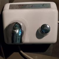 Asciugamani elettrico a muro AirMax Initial