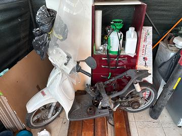 Piaggio Aprilia 50