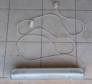 PLAFONIERA CON NEON VERDE 60 CM