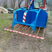 Forcone posteriore con trattenitore rami
