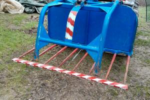 Forcone posteriore con trattenitore rami