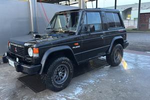 Mistubishi Pajero 2.5