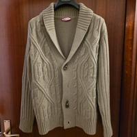 Cardigan con alamari