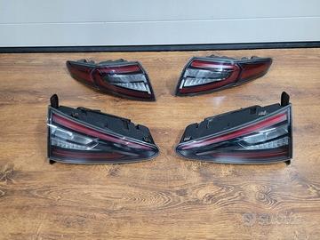 fari posteriori trasparenti Alfa
Romeo Stelvio