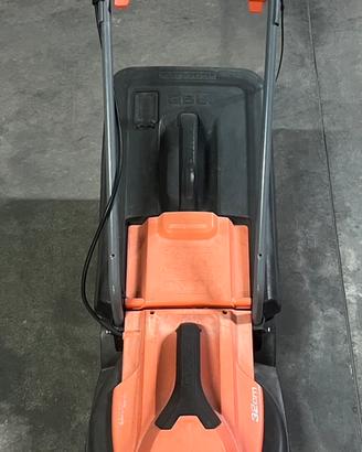 Rasa erba taglia erba