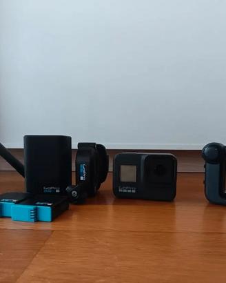 GoPro HERO 8 Black + accessori originali 