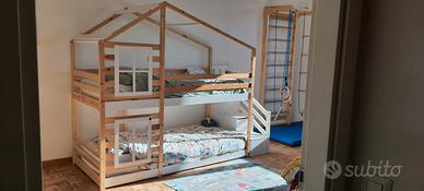 Letto a castello per bambini in legno