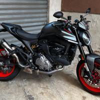 Ducati monster 937+