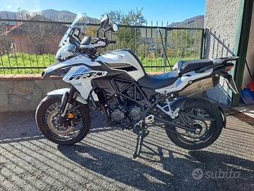 benelli trk 502X