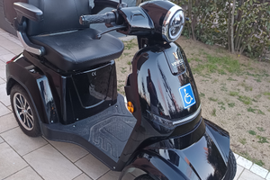 Scooter elettrico per Disabili