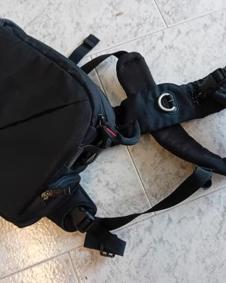 Borsa Kata per macchine fotografiche reflex