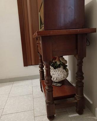 mobile comodino