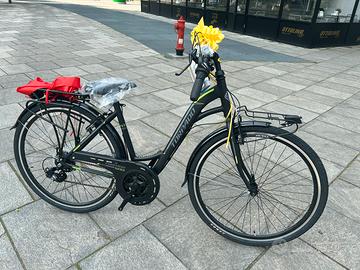 Bicicletta NUOVA (modello T436 SHIMANO TY300 21V)