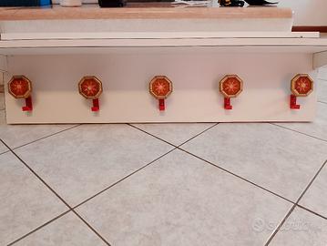 appendiabiti da parete