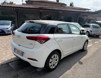 Hyundai i20 1.2 84 CV 5 porte Style
