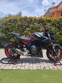 Suzuki Gsx 8s valuto permuta 