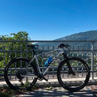 Bici MTB Canyon Exceed front