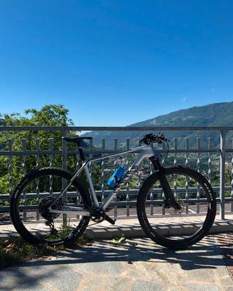 Bici MTB Canyon Exceed front