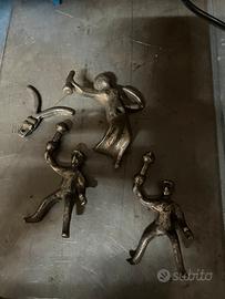 Fregi statuette metalll