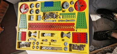 meccano