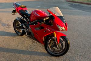 Triumph Daytona 675