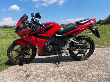 Honda cbr 125 2008