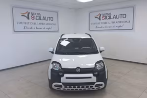 FIAT Pandina 1.0 65cv Hybrid Cross